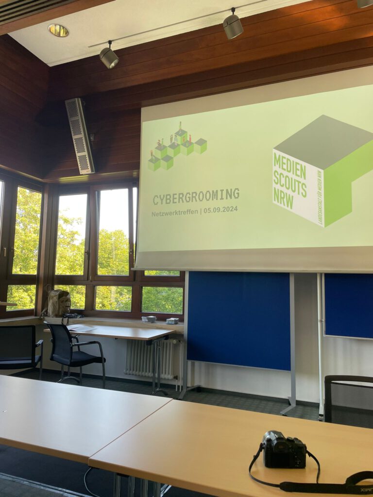 Netzwerktreffen zum Thema Cybergrooming